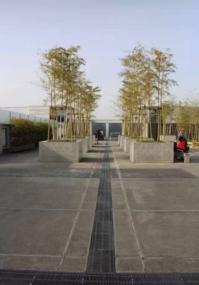 線(xiàn)性縫隙式排水溝圖-12