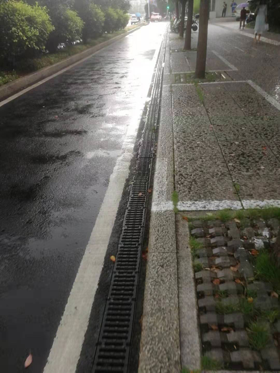 U型槽排水溝實(shí)例