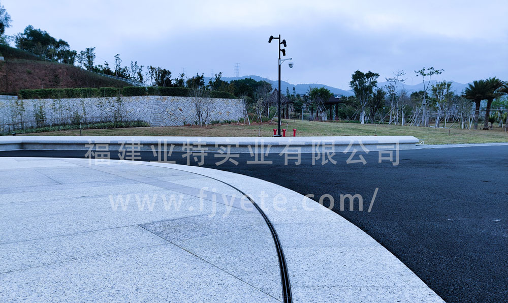 廣場(chǎng)樹(shù)脂混凝土排水溝