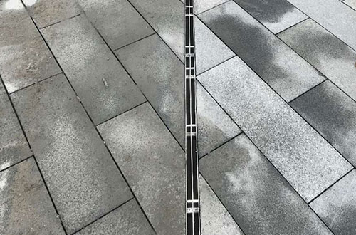 線(xiàn)性排水溝系統實(shí)例