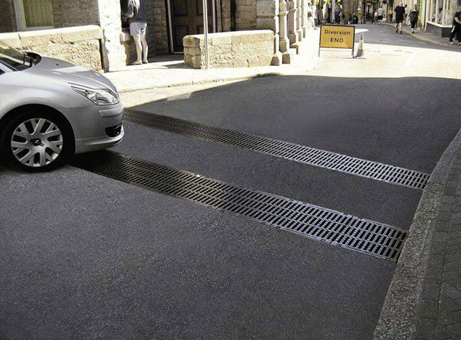 道路樹(shù)脂排水溝案例